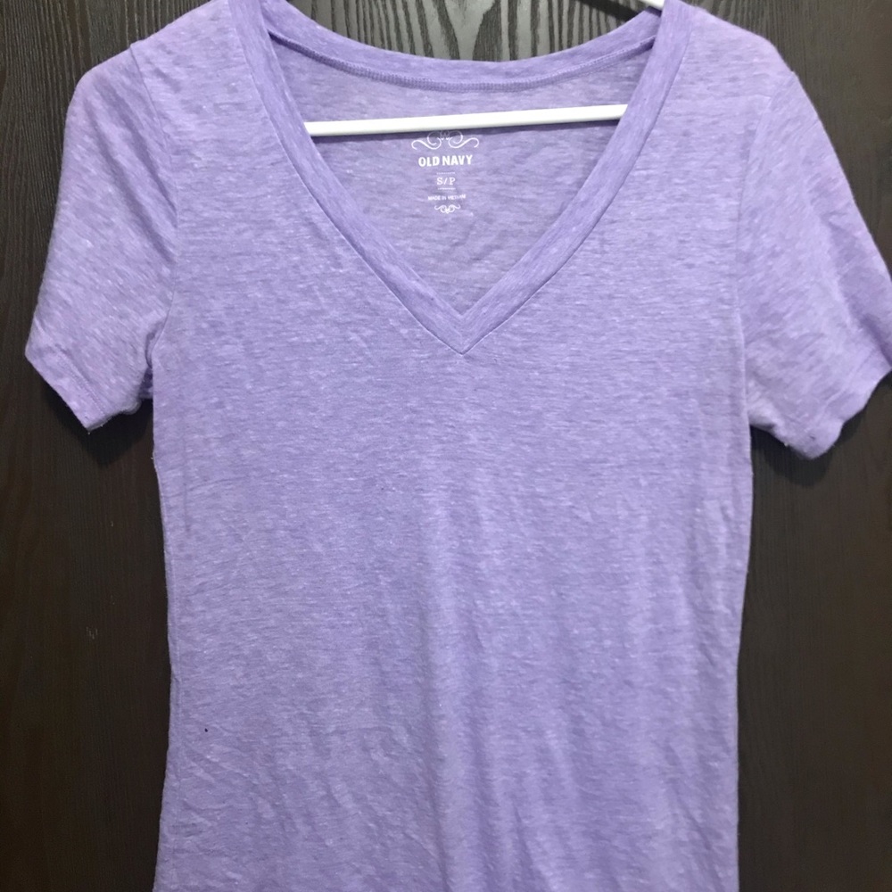 Old navy shirt